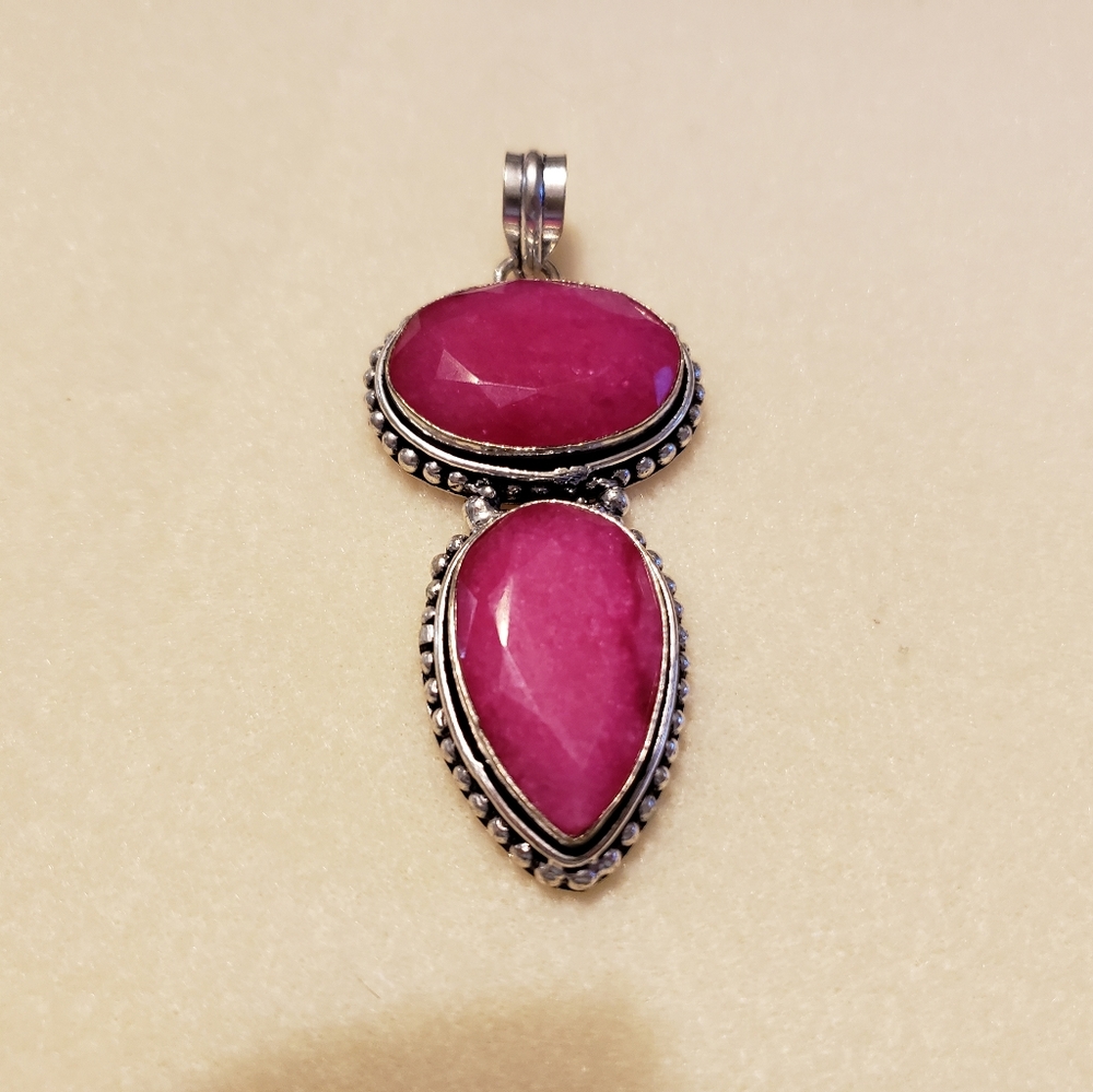 Silver tone Pendant